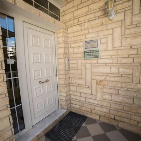 Meteora Homey Apartment